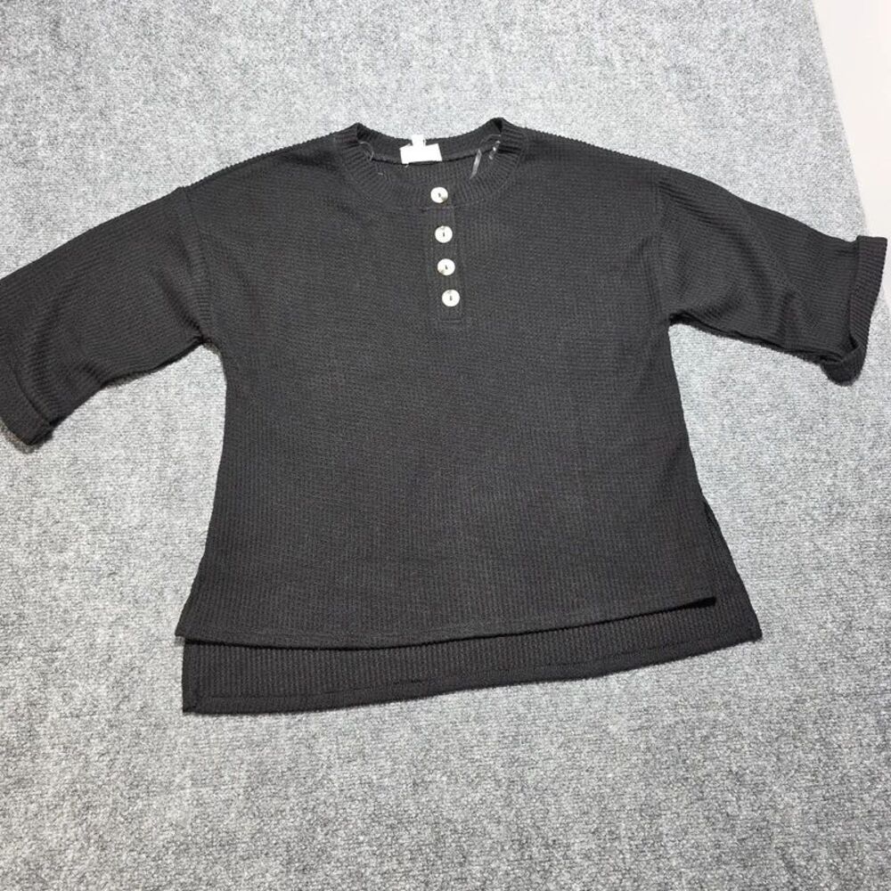 Waffle Knit Button Top Size Small